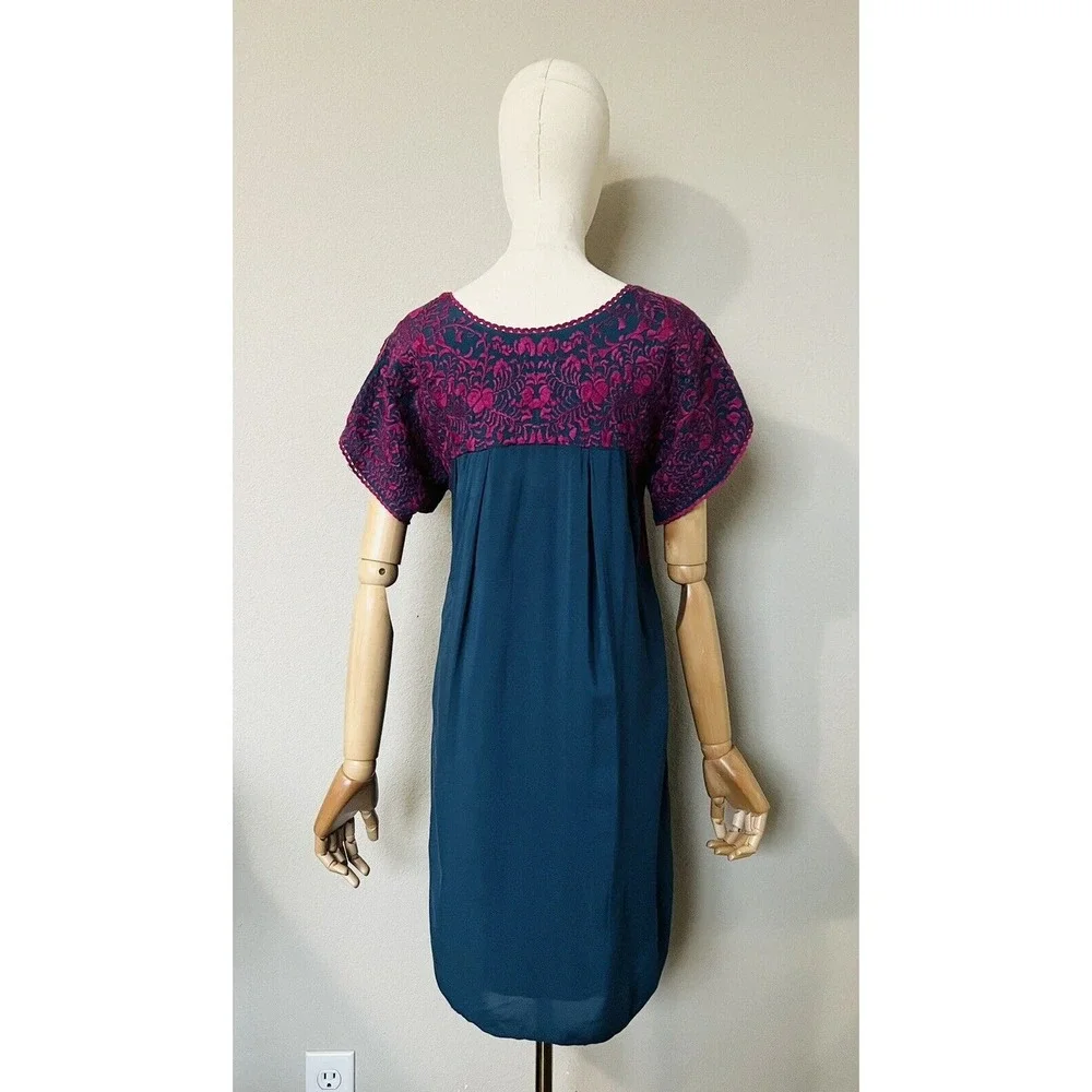 BuddyLove Buddy Love Embroidered Carolina Dress Navy Magenta Rayon Boho Size XS - Picture 4 of 16